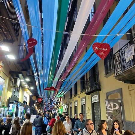 Three Houses Toledo Napoli Esterno foto